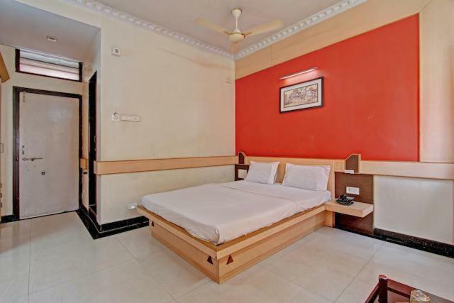 Bharati Lodge Hubli Exterior photo